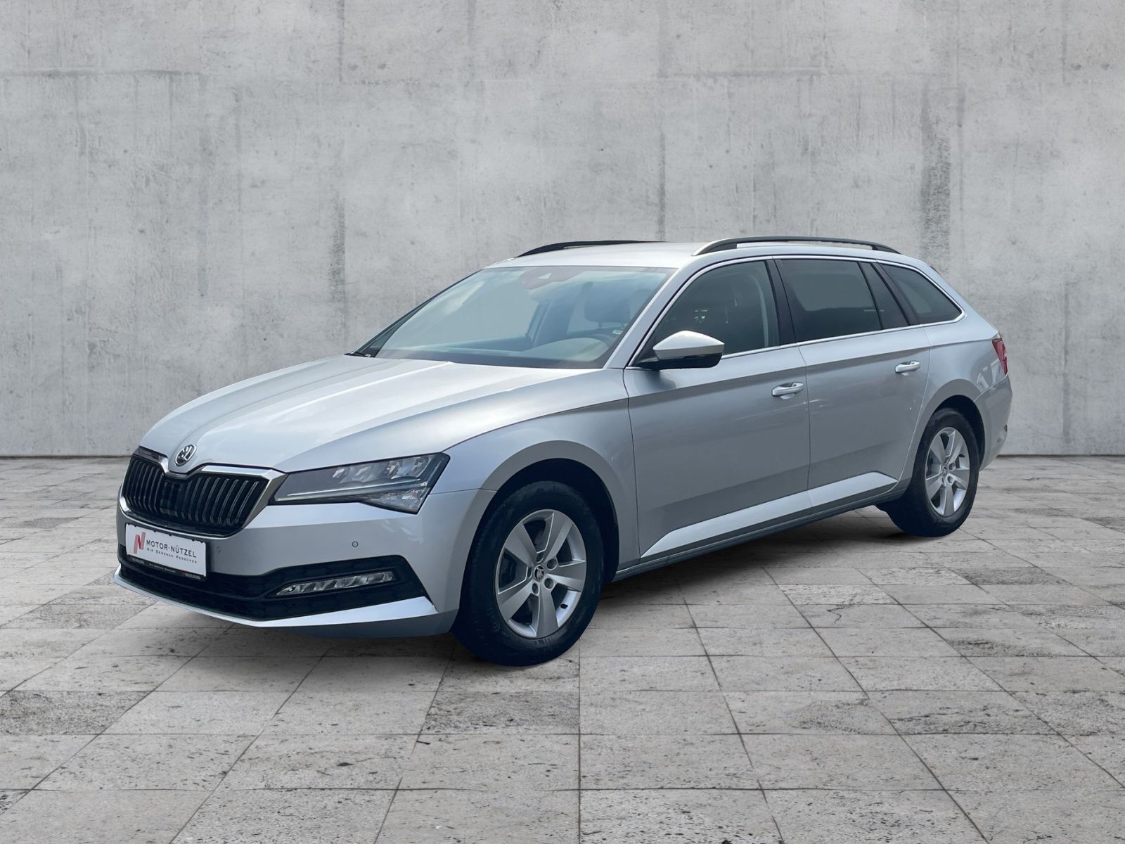 Skoda Superb - Bild 2