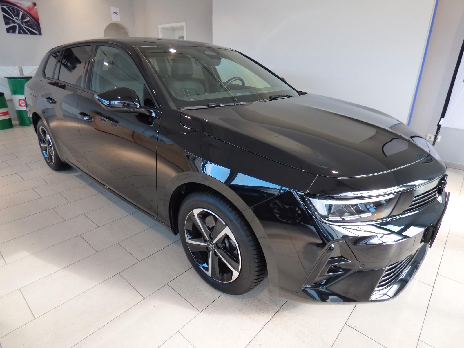 Opel Astra L Sports Tourer GS