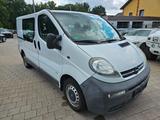 Opel Vivaro Kombi L1H1 2,7t - gebrauchte Opel Vivaro aus dem Jahr 2003