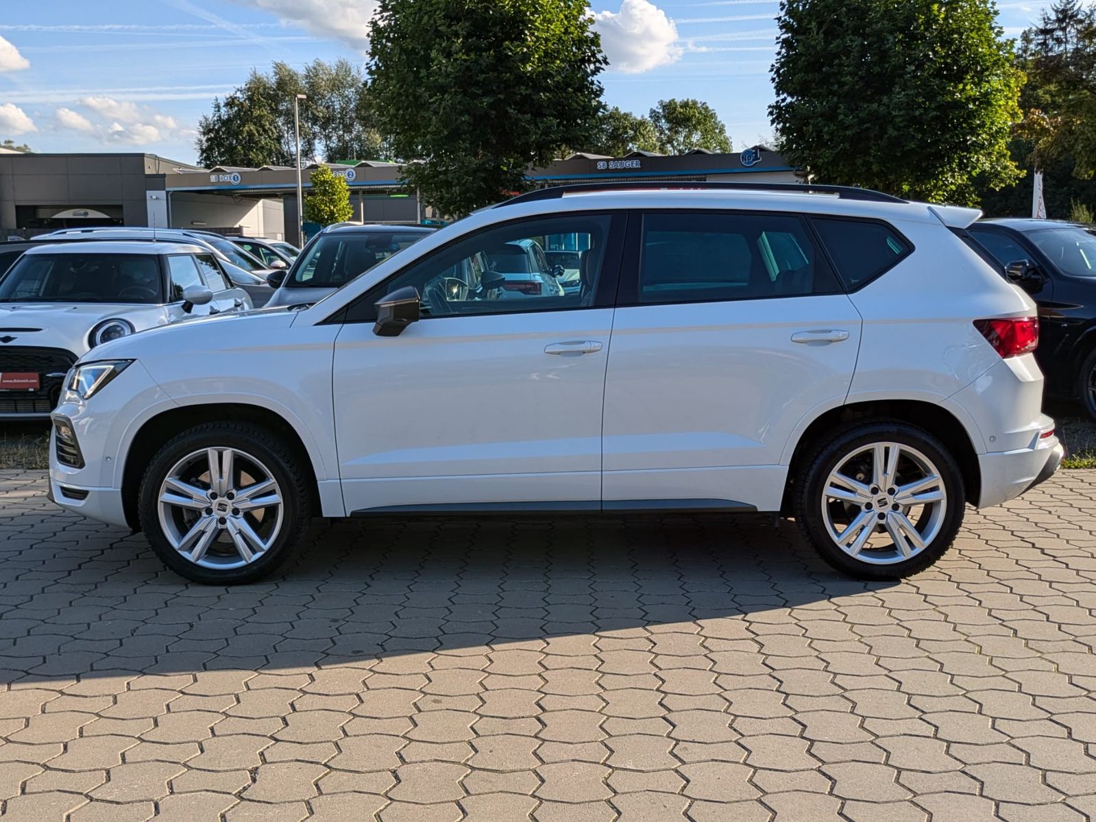 Fahrzeugabbildung SEAT Ateca FR 2.0 TDI LED/ACC/CAM/NAVI-PRO/ALCANTARA