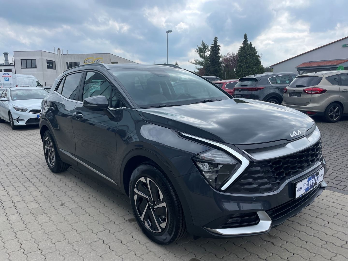 Fahrzeugabbildung Kia Sportage Vision MildHybrid LED Verkehrszeichener