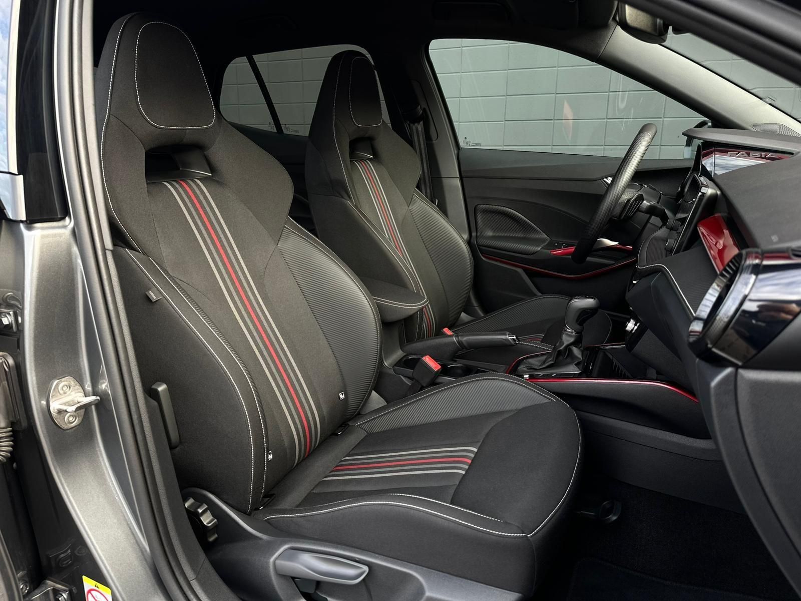 SKODA Fabia 1.5TSI MONTE CARLO* LED#SHZ#LH#ACC#KEYLESS - Image 16