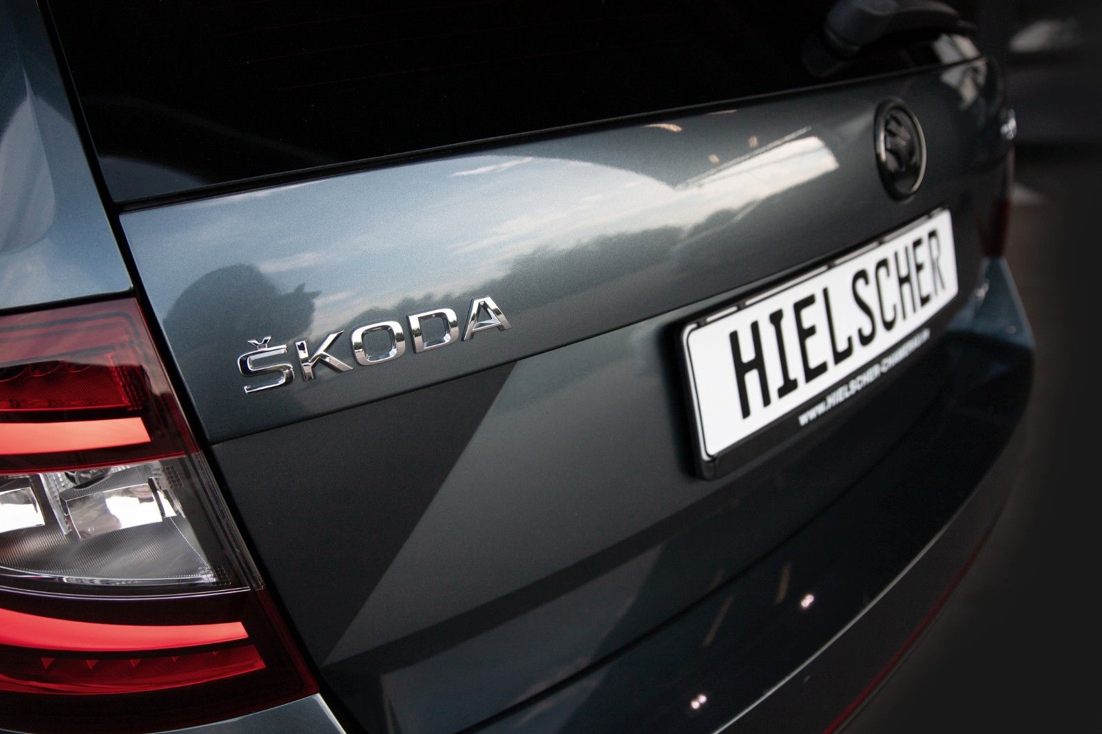 Skoda Octavia 2.0 TSI RS Combi*DSG*LED*NAVI*H&R*20"* foto 25