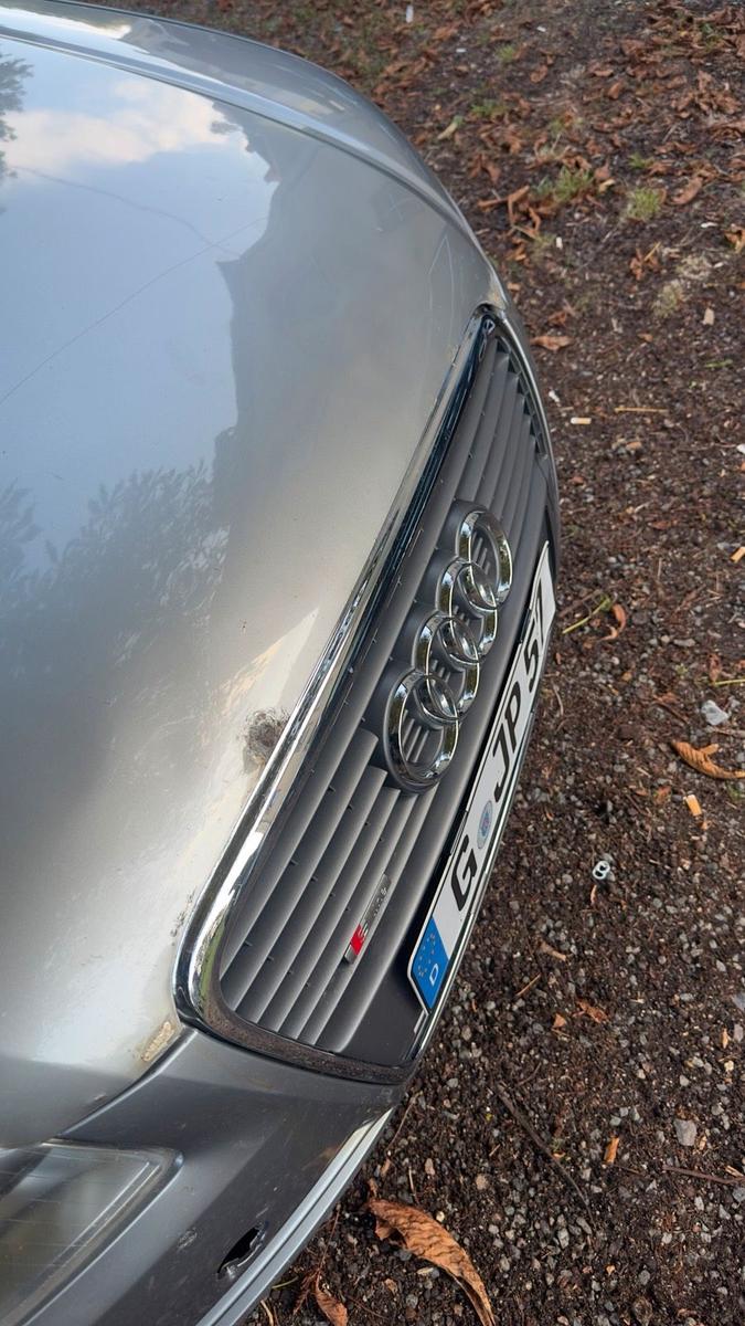 Audi A4 2006 — interior