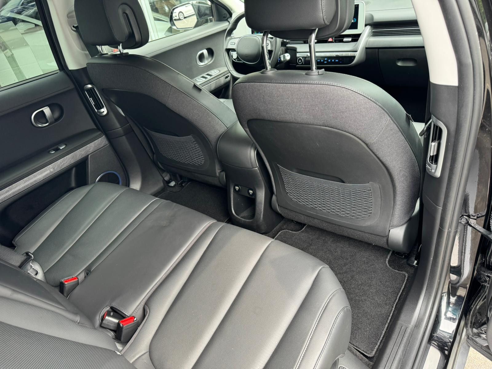 Fahrzeugabbildung Hyundai Ioniq 5 Uniq 4WD MEMO+LED+SHZ+HEAD+NAV+ACC+360°