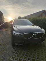 Volvo XC60 D4 Momentum Pro  - gebrauchte Volvo XC60 aus dem Jahr 2020