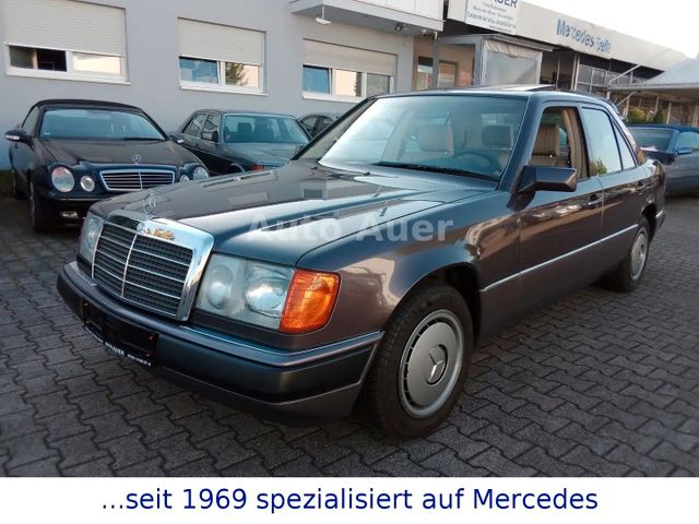 Mercedes-Benz 200