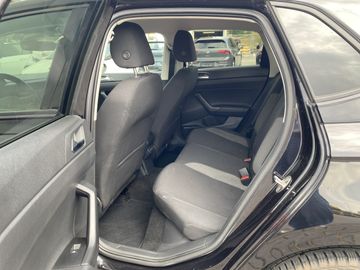 Volkswagen Polo - 10