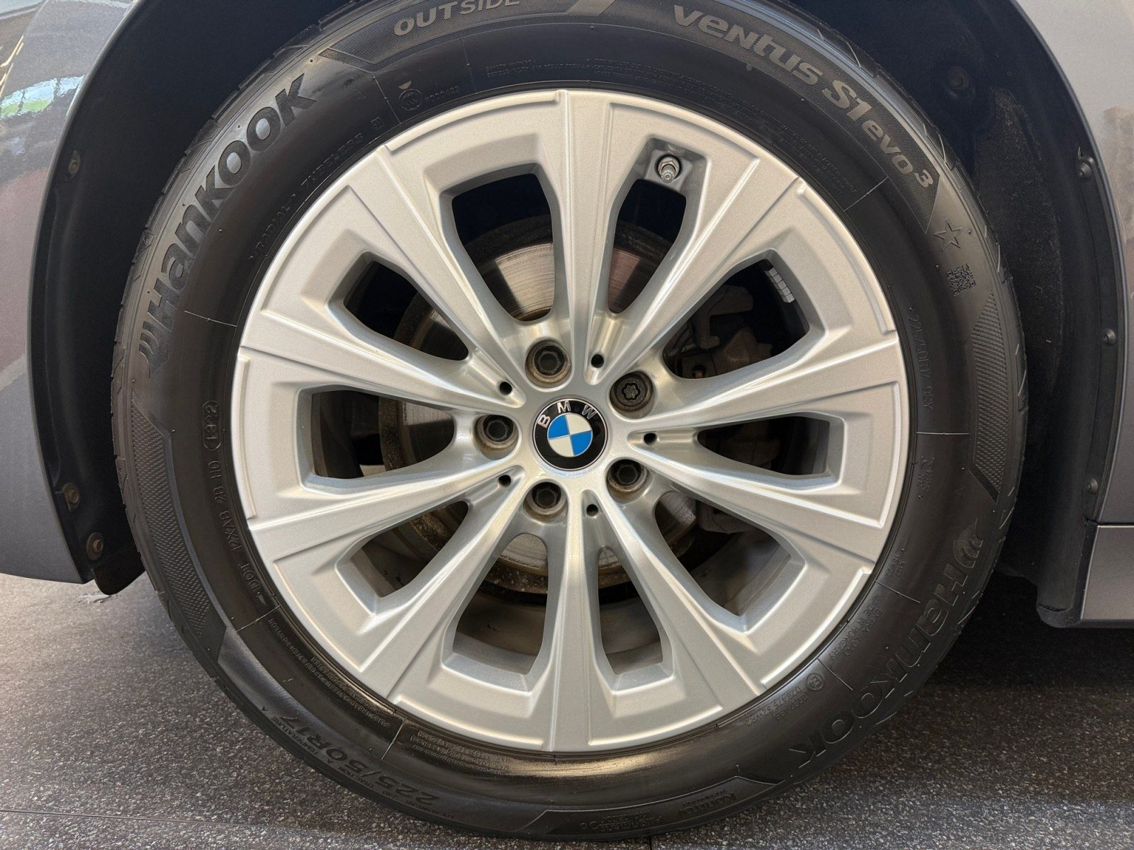 BMW 318i Touring AHK LiveCockpitProf PDC HiFi Alarm foto 14