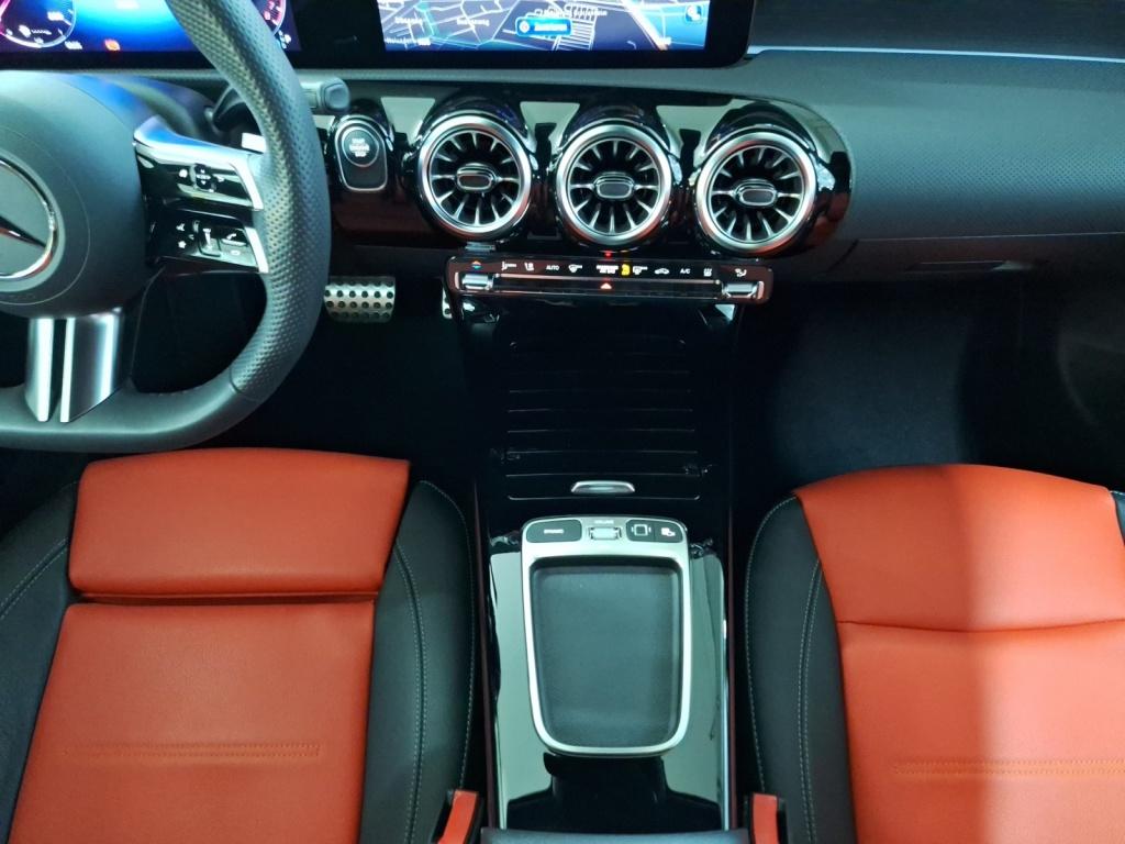 Mercedes-Benz A 250 e AMG Advanced+ Night Leder HUD Multibeam