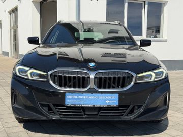 BMW 320 - 4