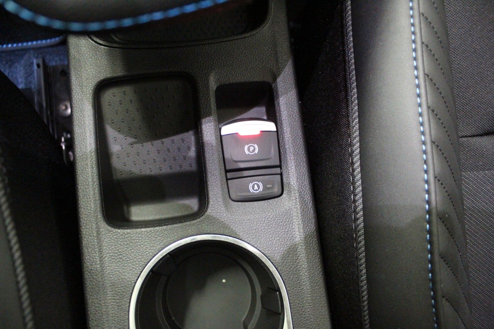 Fahrzeugabbildung Renault Symbioz Mild Hybrid 140 EDC Esprit Alpine