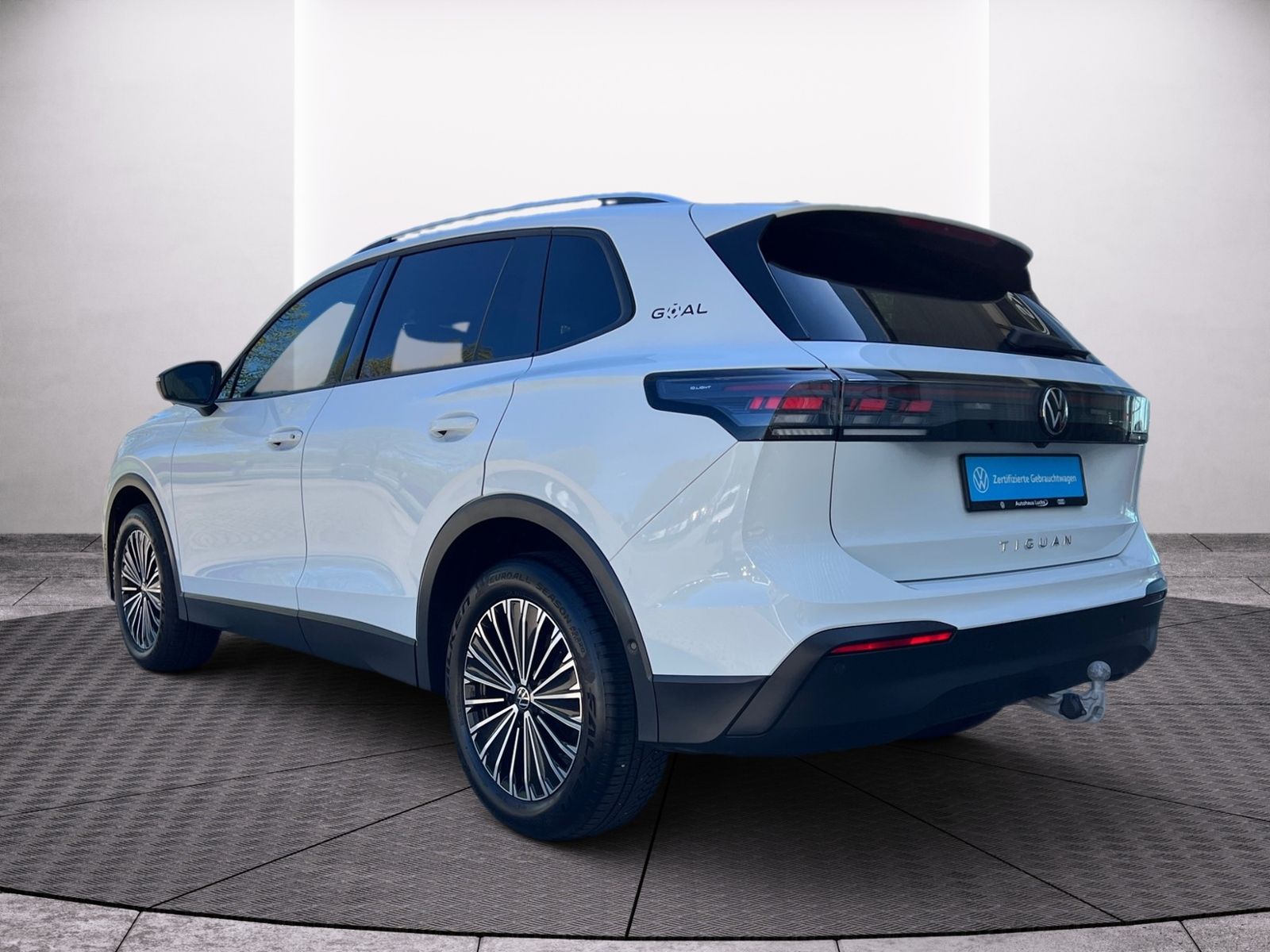 Volkswagen Tiguan 2,0 TDI DSG Goal Matrix AHK Kamera foto 5