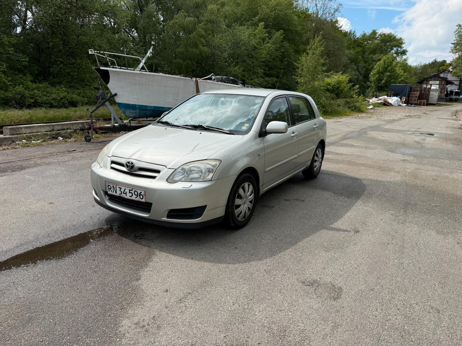Toyota Corolla 1.6 Klima