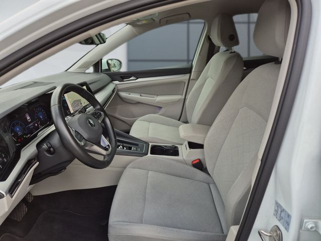 Golf VIII Variant 2.0 TDI Life *DSG*LED*NAVI*DAB