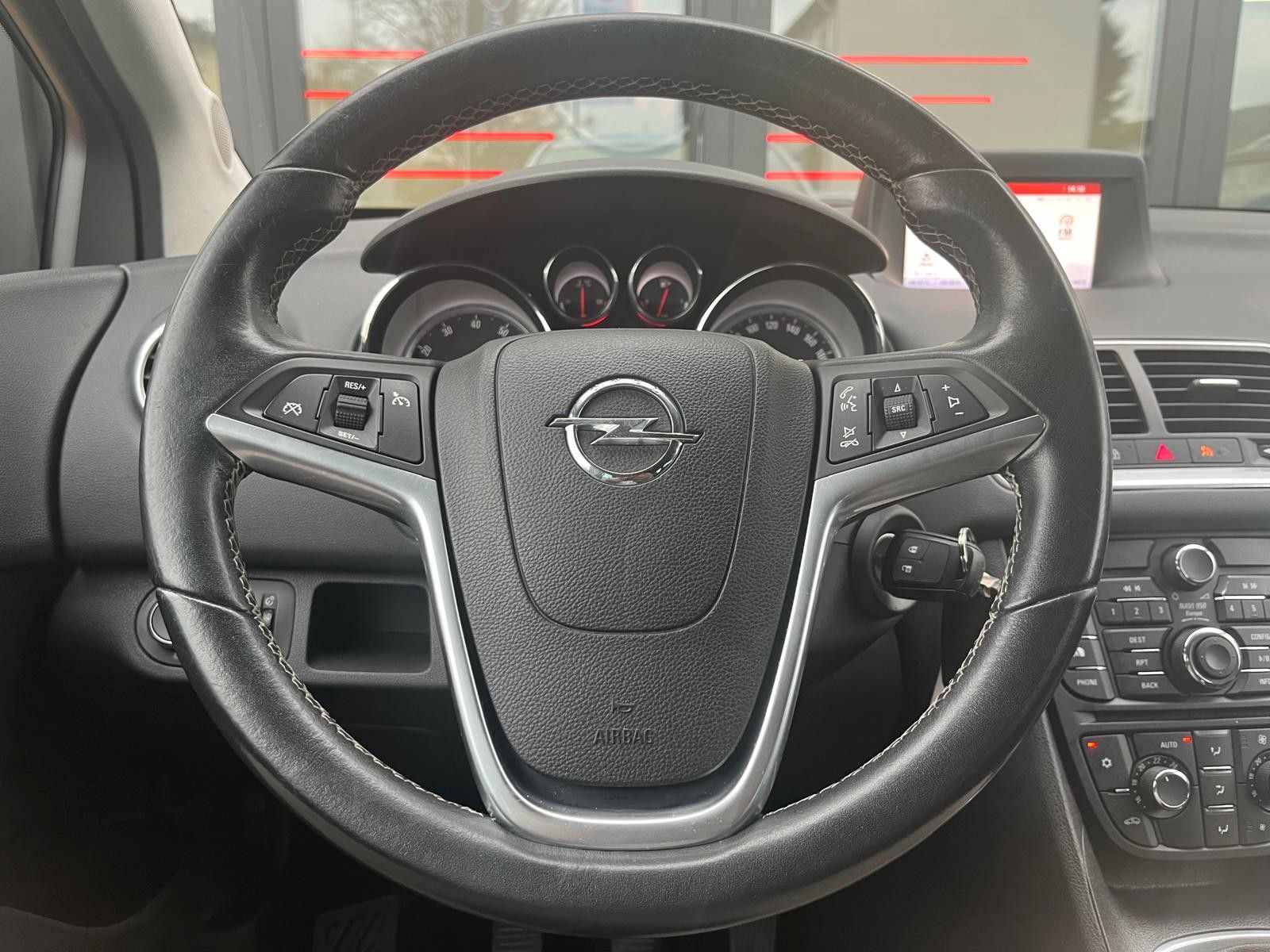 Fahrzeugabbildung Opel Meriva B Innovation*PDC*8xbereift*