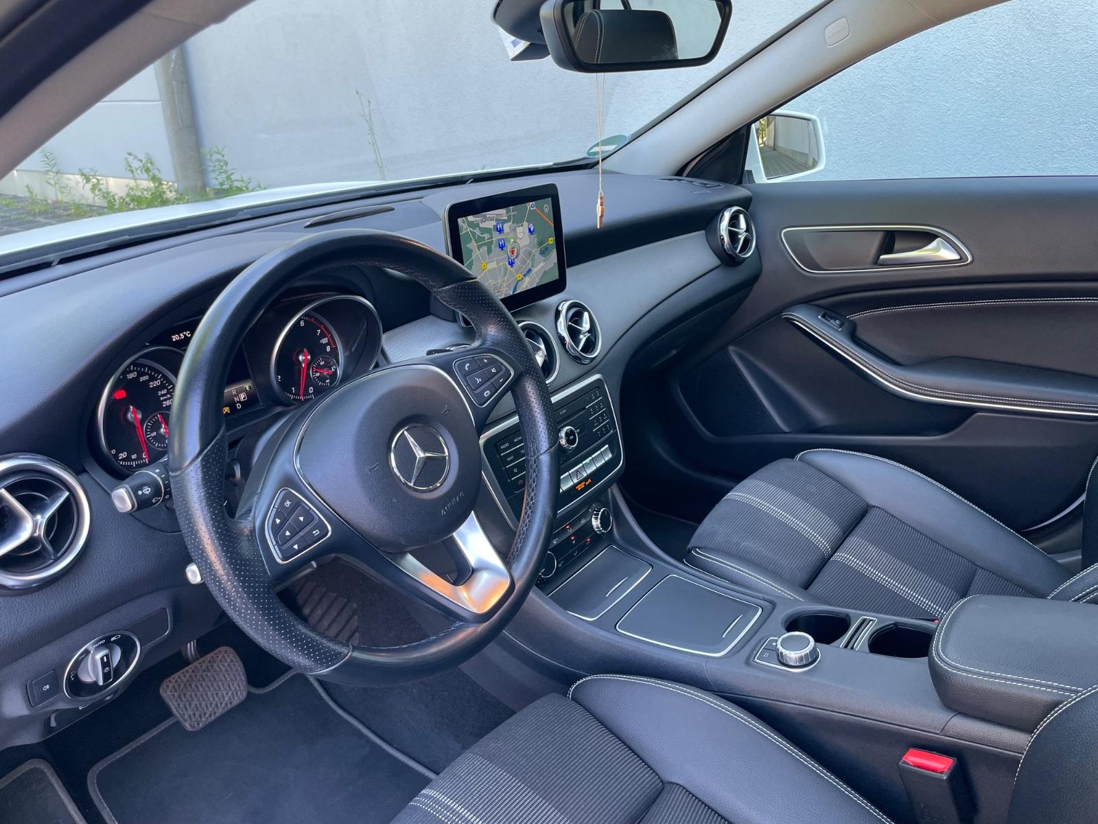 Mercedes-Benz GLA DCT -, миниатюра 7