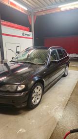 BMW 325xi touring - - BMW 325 aus 2002: Xi