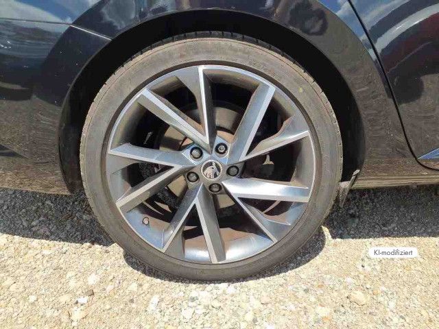 Skoda Superb - Bild 13