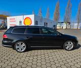 Volkswagen 2.0TSI Highline StndHzg. bhzt.Scheibe AHK DCC - gebrauchte VW Passat Variant aus dem Jahr 2010