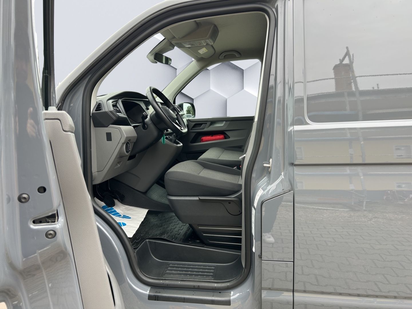 T6.1 Kasten 2,0 l TDI SCR 5-Gang AHZV Klima Navi