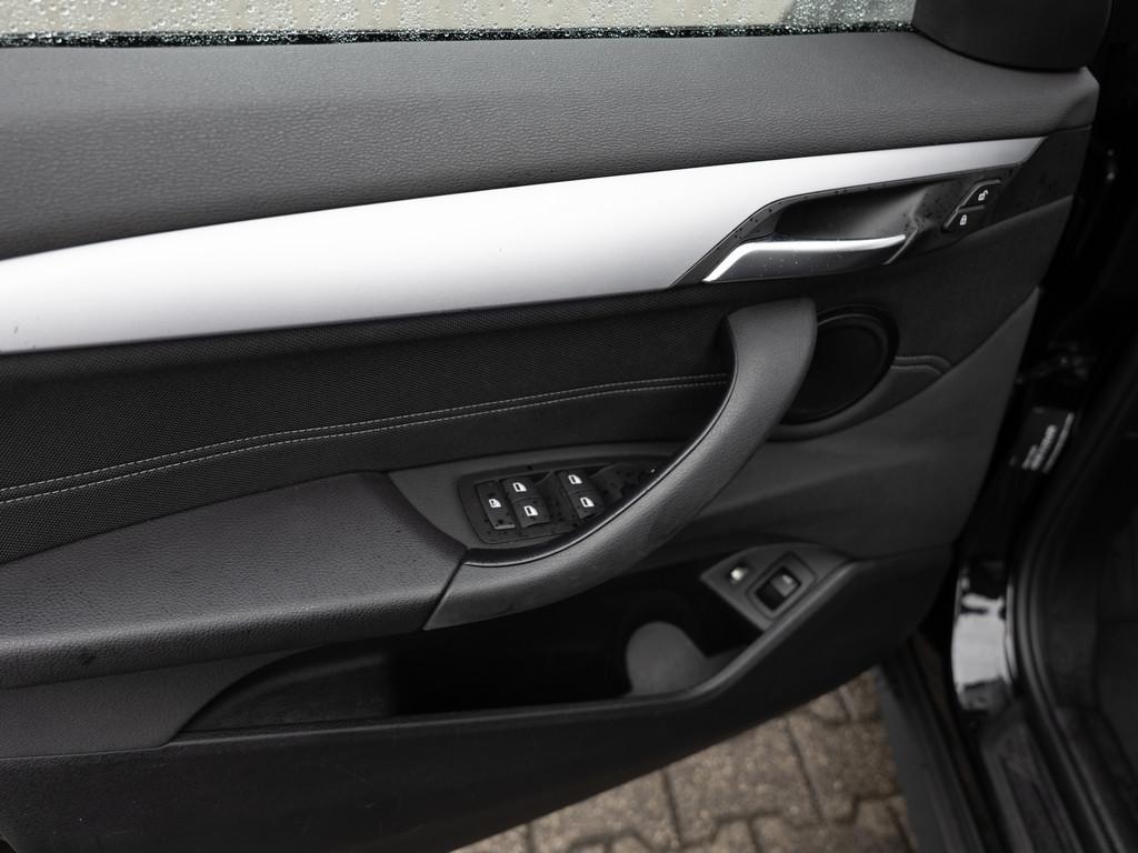 BMW X1 xDrive25e Advantage FACEL. PANO HUD LED NAVI, миниатюра 24