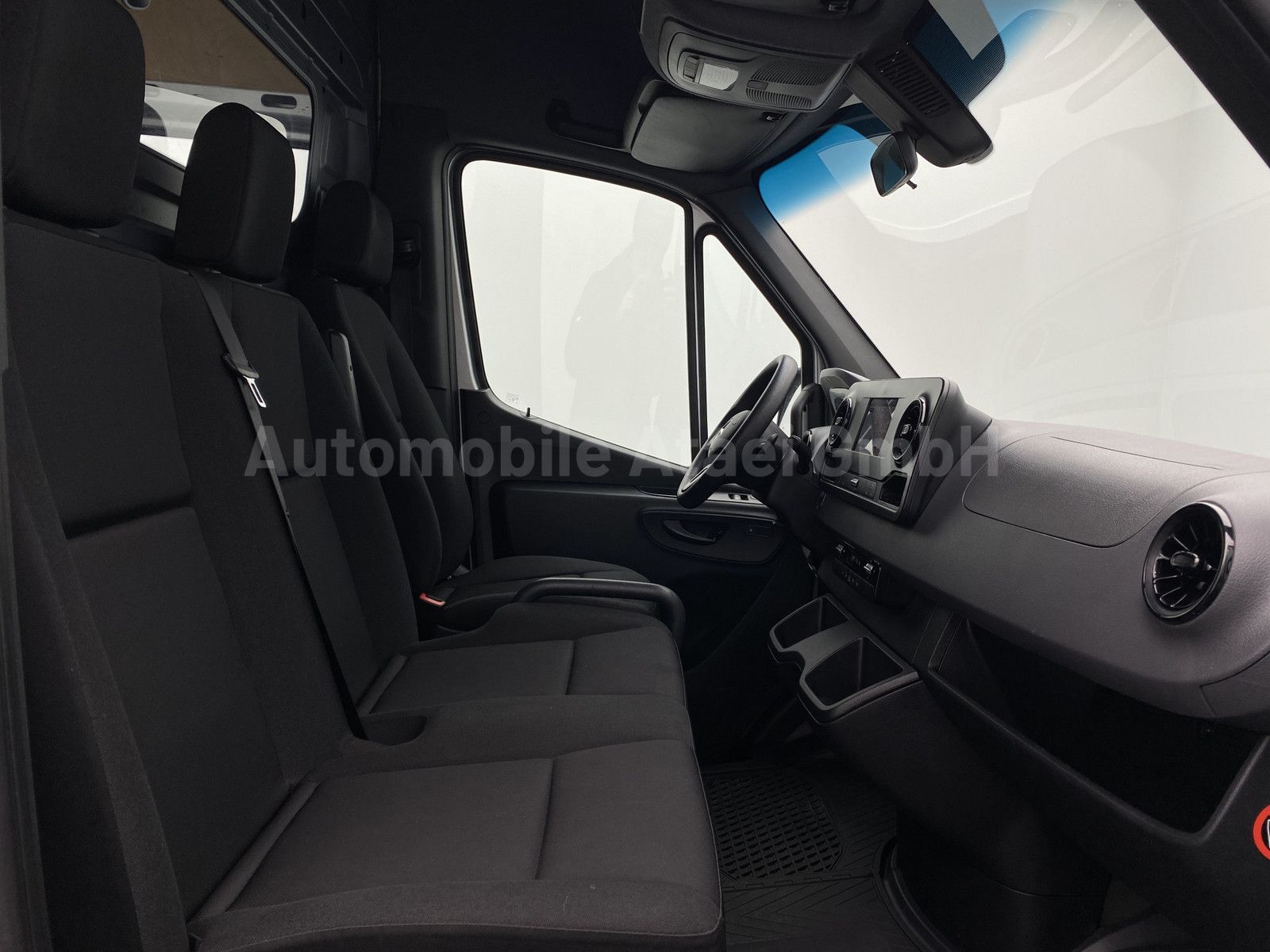Fahrzeugabbildung Mercedes-Benz Sprinter 316 Automatik AHK+ NAVI 6483