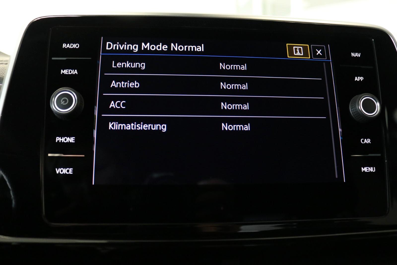 Volkswagen T-Roc R-Line Kamera IQ Light Virtual ACC DAB+, миниатюра 21