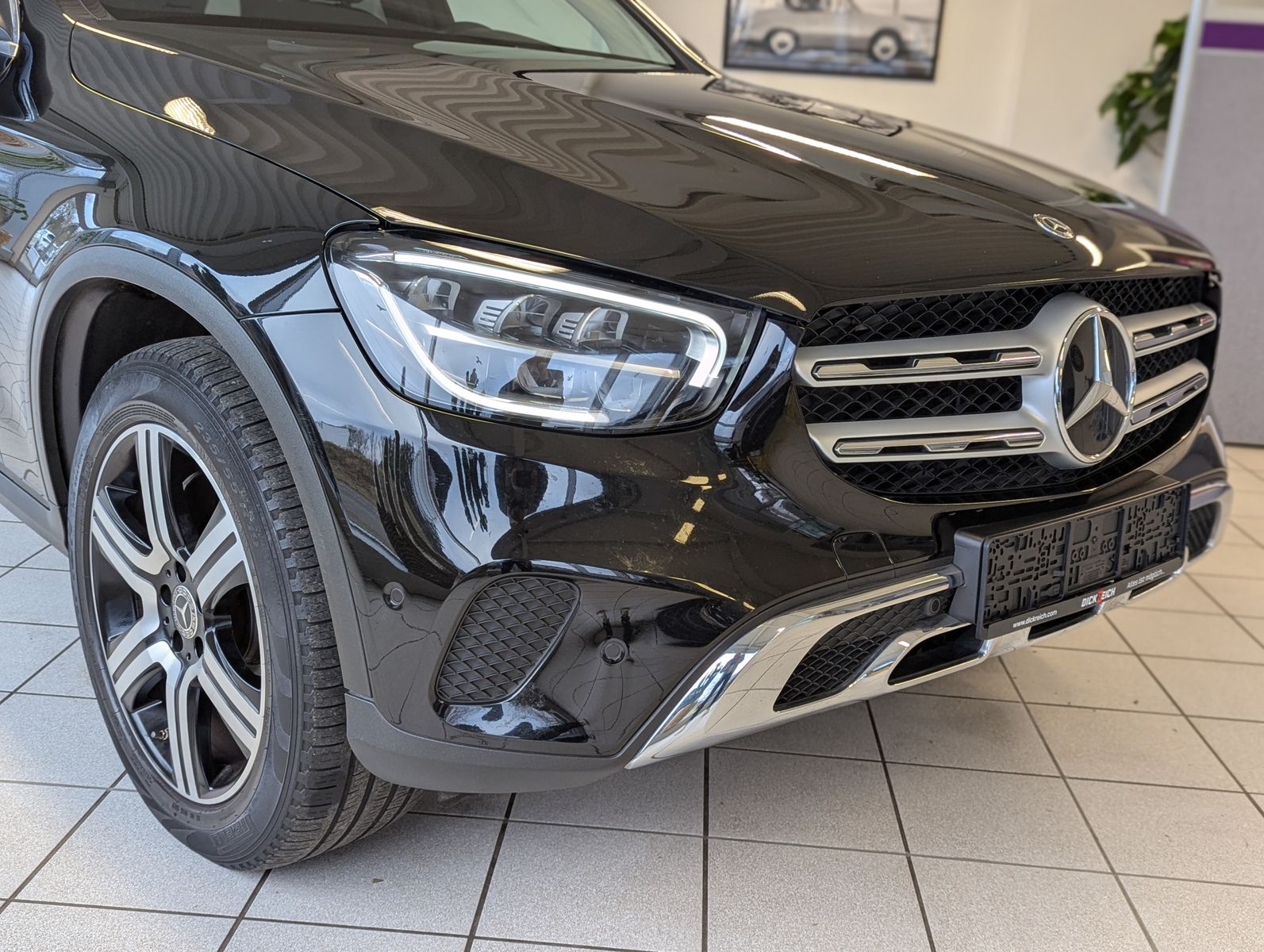 MERCEDES-BENZ GLC 200 4M Business MBUX LED High Temp. AHK 19" - Image 9