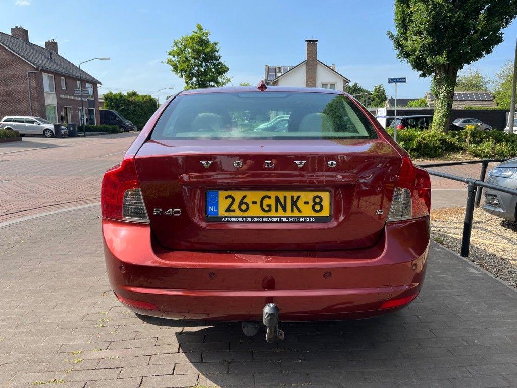 Volvo S40