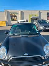 MINI Schicker Mini ONE mit frischem TÜV und vie... - : Kleinwagen, Schicke