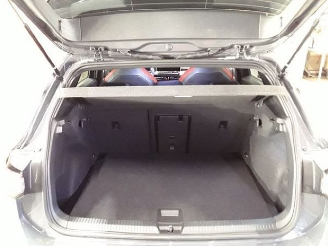 Volkswagen Golf - Bild 8
