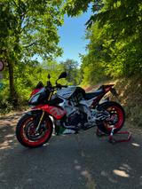 Aprilia Tuono V4 Factory - APRILIA NAKED BIKE