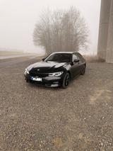 BMW 330e | Laserlicht | Premium Selection  - BMW: Premium Selection