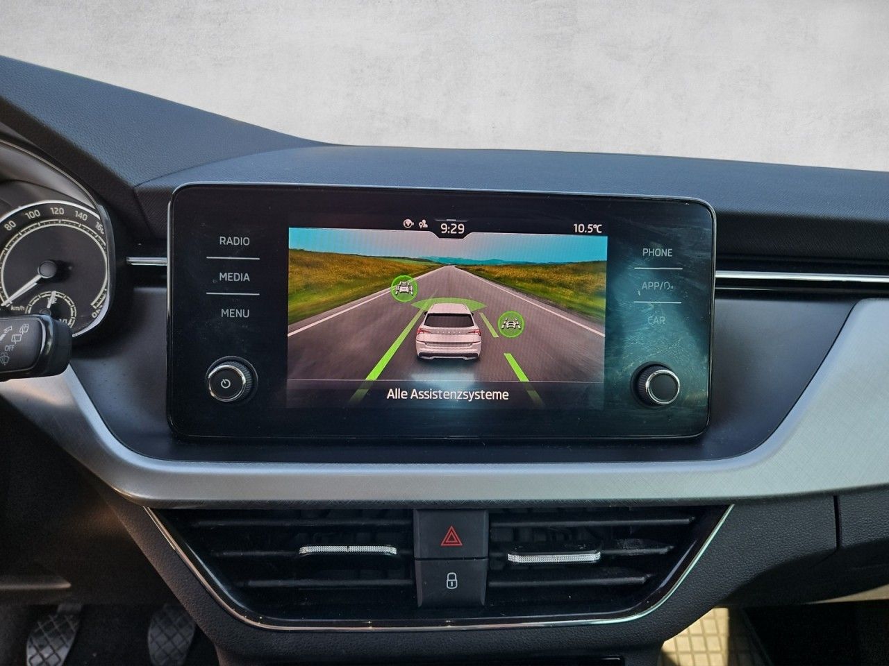 Fahrzeugabbildung SKODA Kamiq Tour el.Heckklappe,LED,Kamera