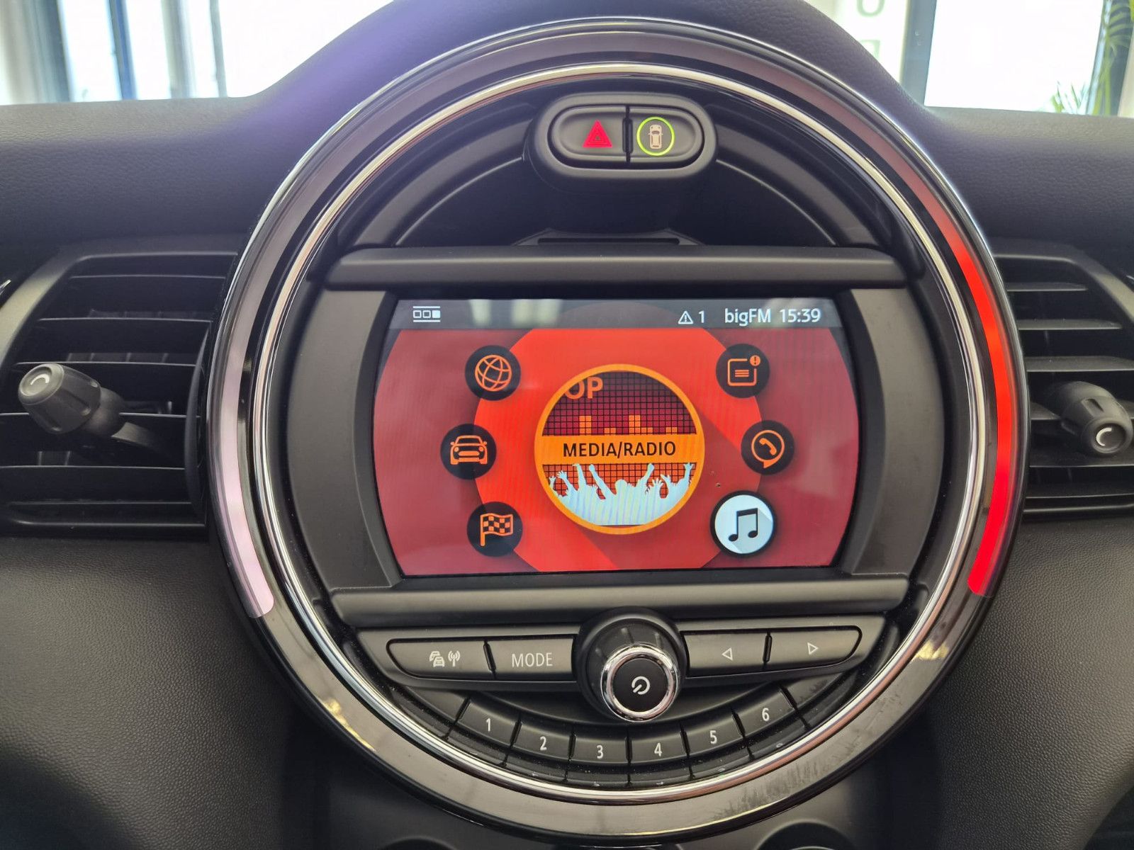 Fahrzeugabbildung MINI Cooper Cabrio,Leder,Navi,Kamera