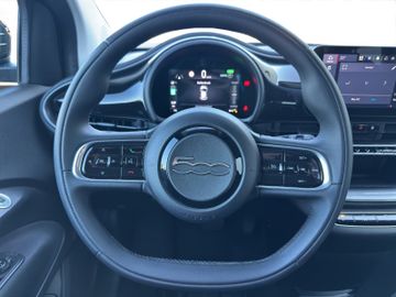 Fiat 500e Neuer 500e KEYLESS KLIMAAUTO CARPLAY