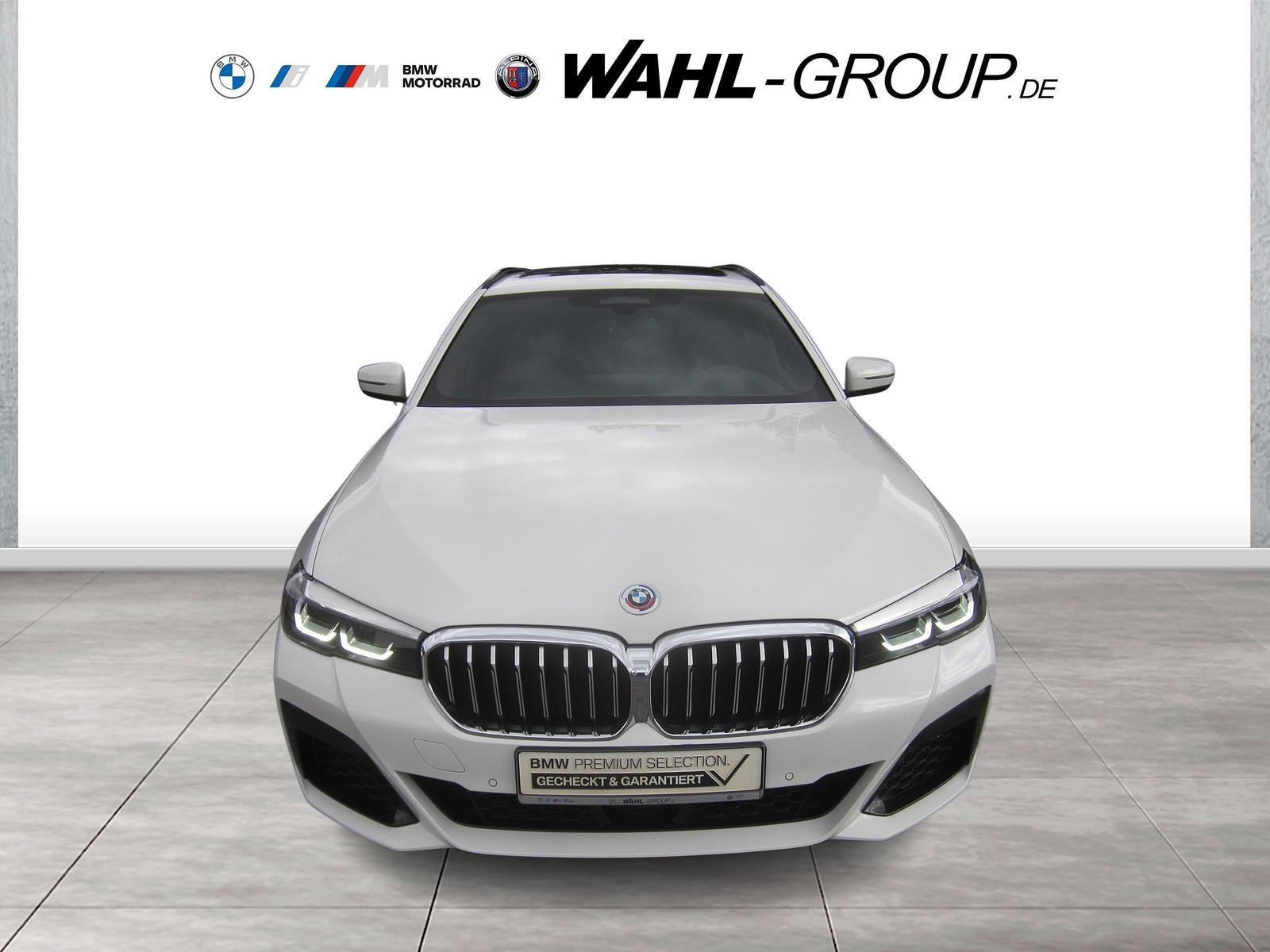 BMW 530i xDrive TOURING M SPORT HUD STANDHZG PANO  A