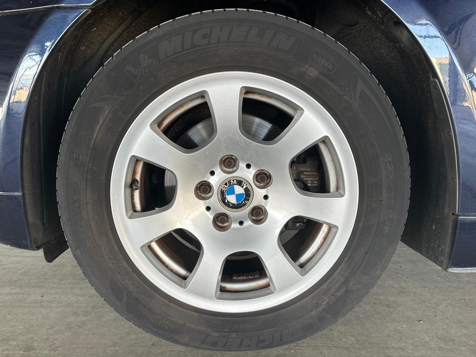 BMW 525 2004 — photo 7