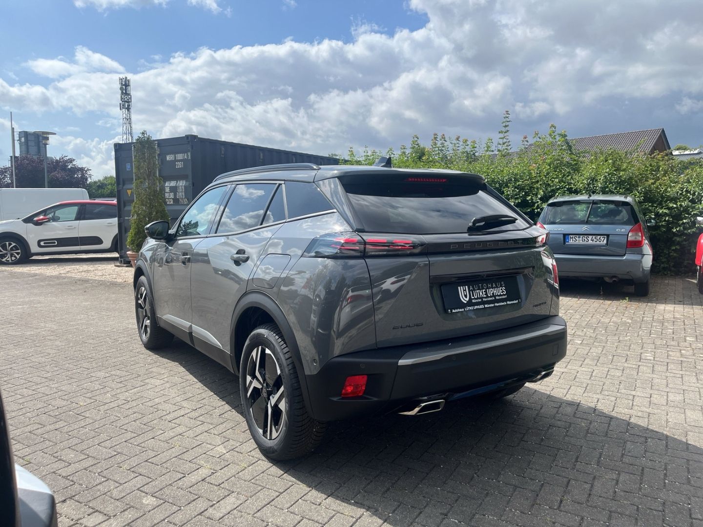 Fahrzeugabbildung Peugeot 2008 ALLURE HYBRID 145 e-DSC6 Navi LED ACC SHZ