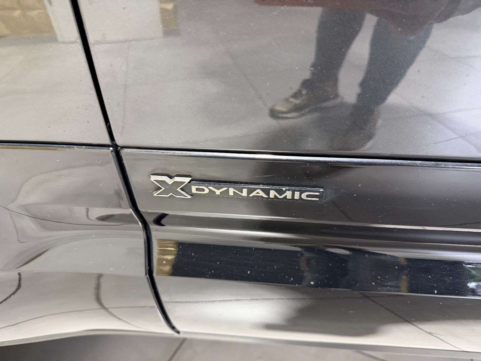 Fahrzeugabbildung Land Rover Defender 110 X-Dynamic SE/PANO/360''KAM/MEREDIAN