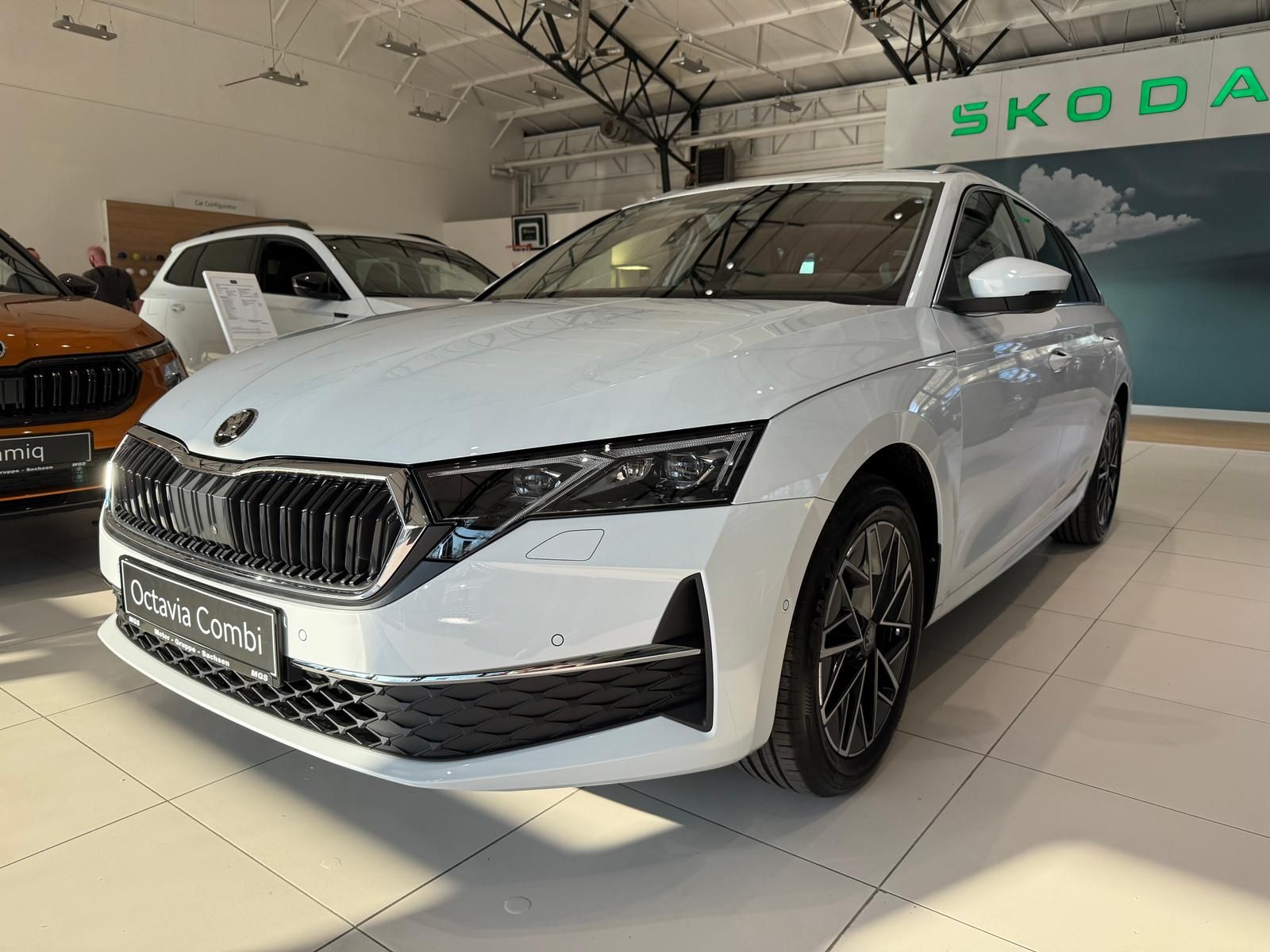 Skoda Octavia - Bild 2