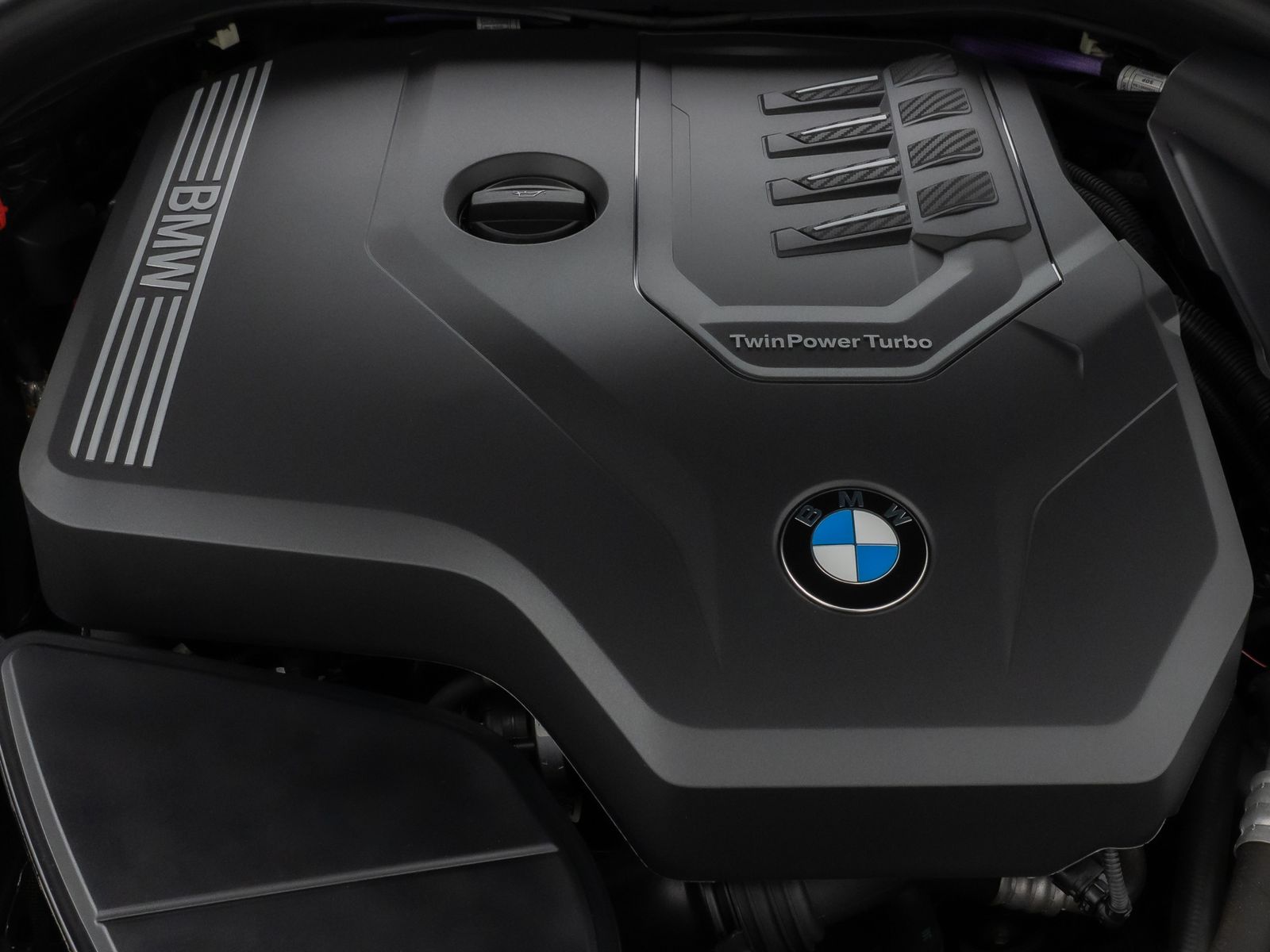 Fahrzeugabbildung BMW 530i M Sport Panorama 360°Laser HUD DAB H/K 19"