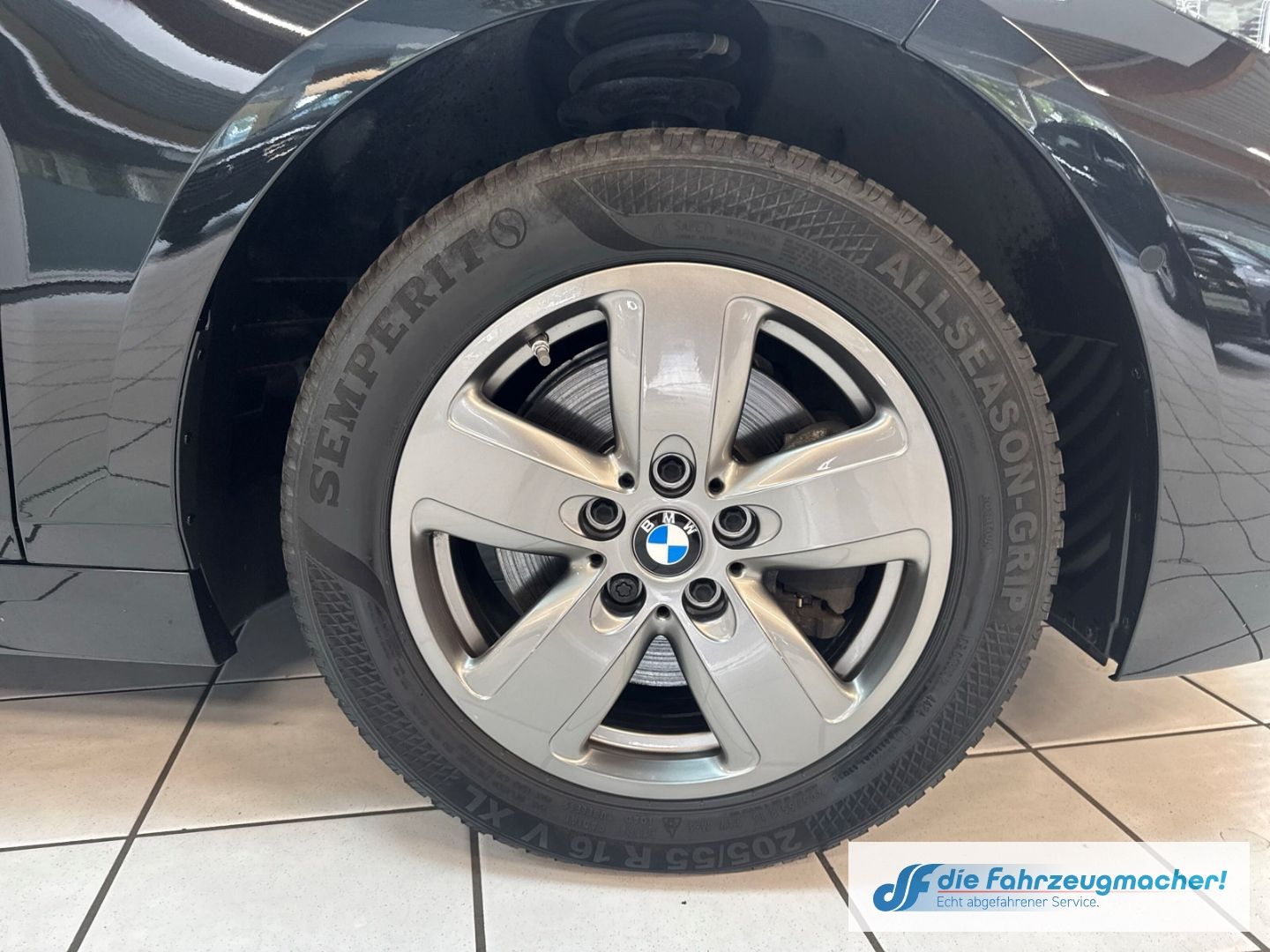 Fahrzeugabbildung BMW 118 d Advantage Navi Digitales Cockpit LED Sperr