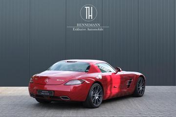 صورة 6 لـ 2011 Mercedes-BENZ SLS AMG