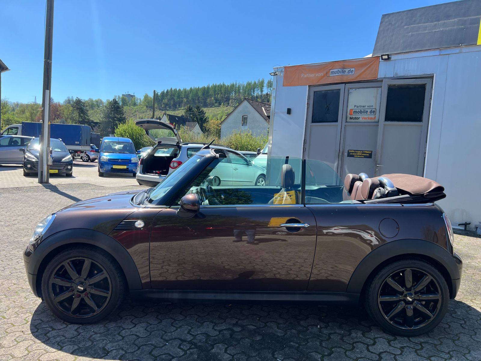 Fahrzeugabbildung MINI COOPER Cabrio Cooper * EXCLUSIVE *