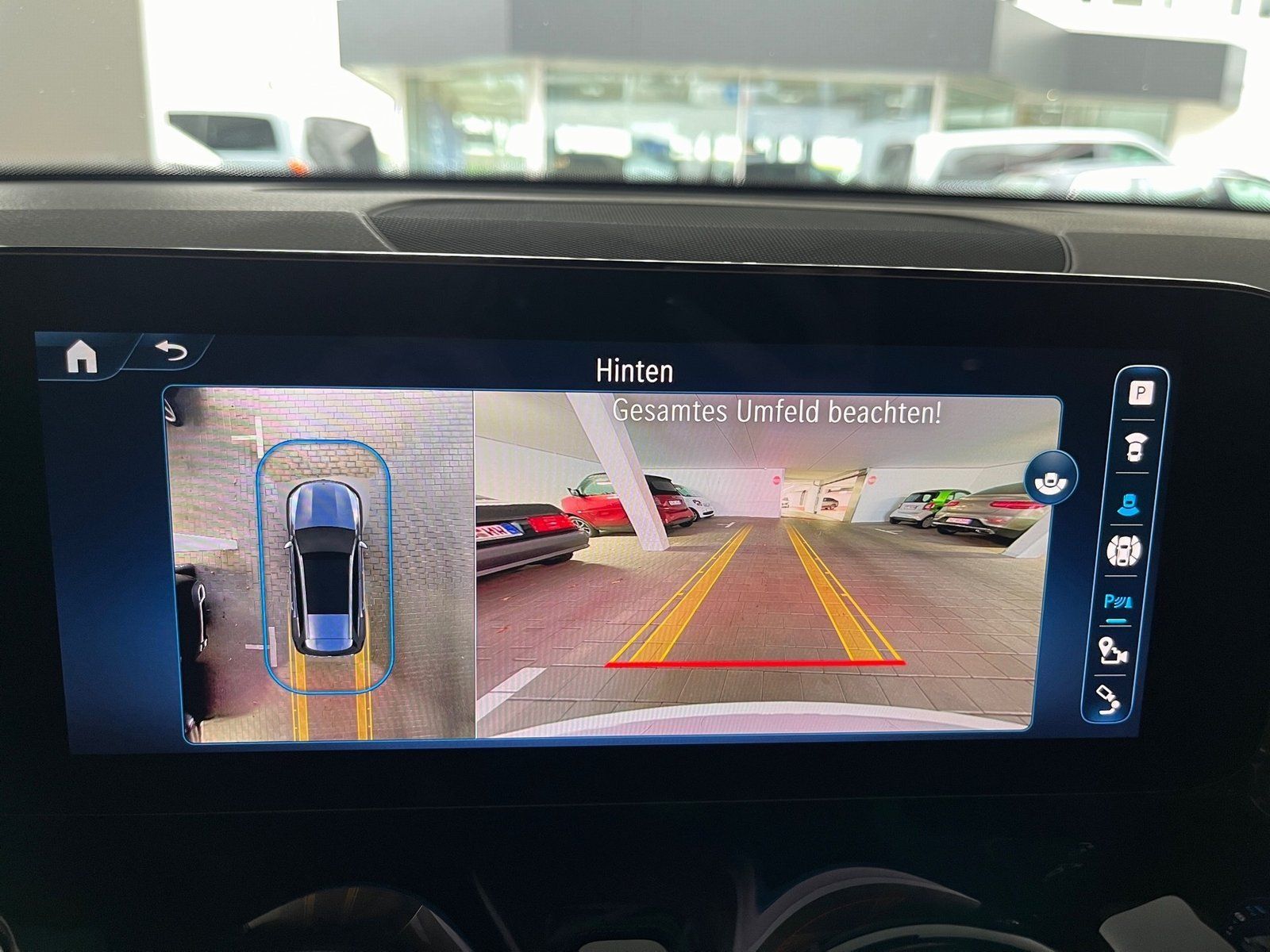 Fahrzeugabbildung Mercedes-Benz GLB 200 Progressive*AHK*Distro*360°*Totwi*MBeam*