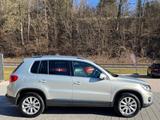 Volkswagen Tiguan Sport & Style BMT 4M AHK*KAM*NAVI*BIXENON - Volkswagen Tiguan aus 2012 mit Diesel-Antrieb