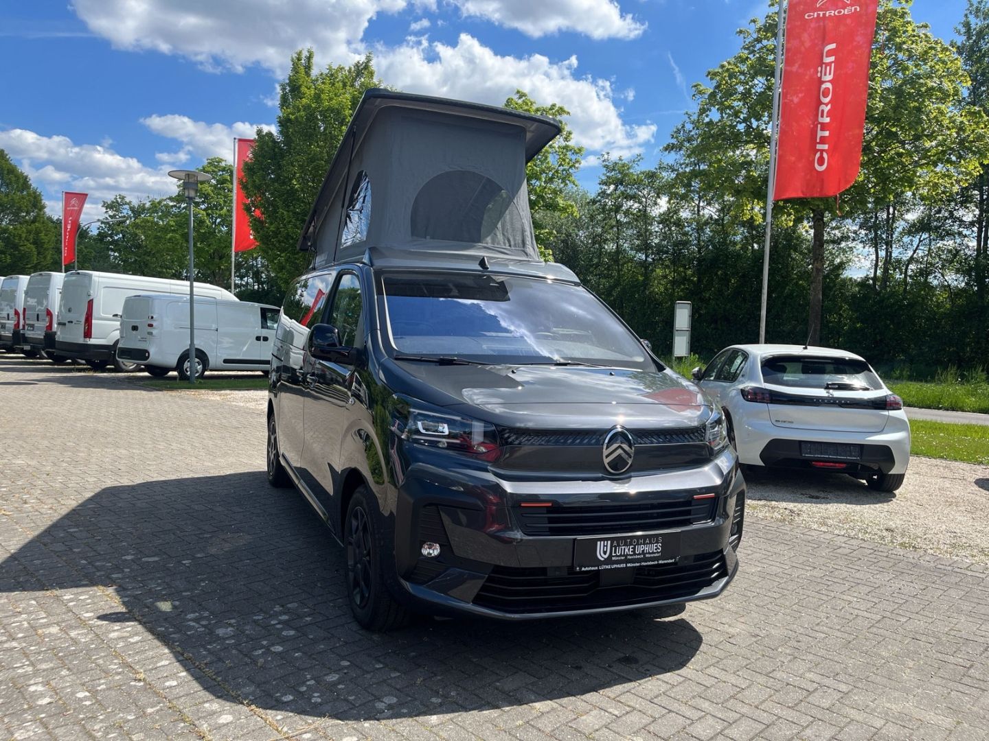 Fahrzeugabbildung Citroën Holidays BlueHDi 145 S&S ACC