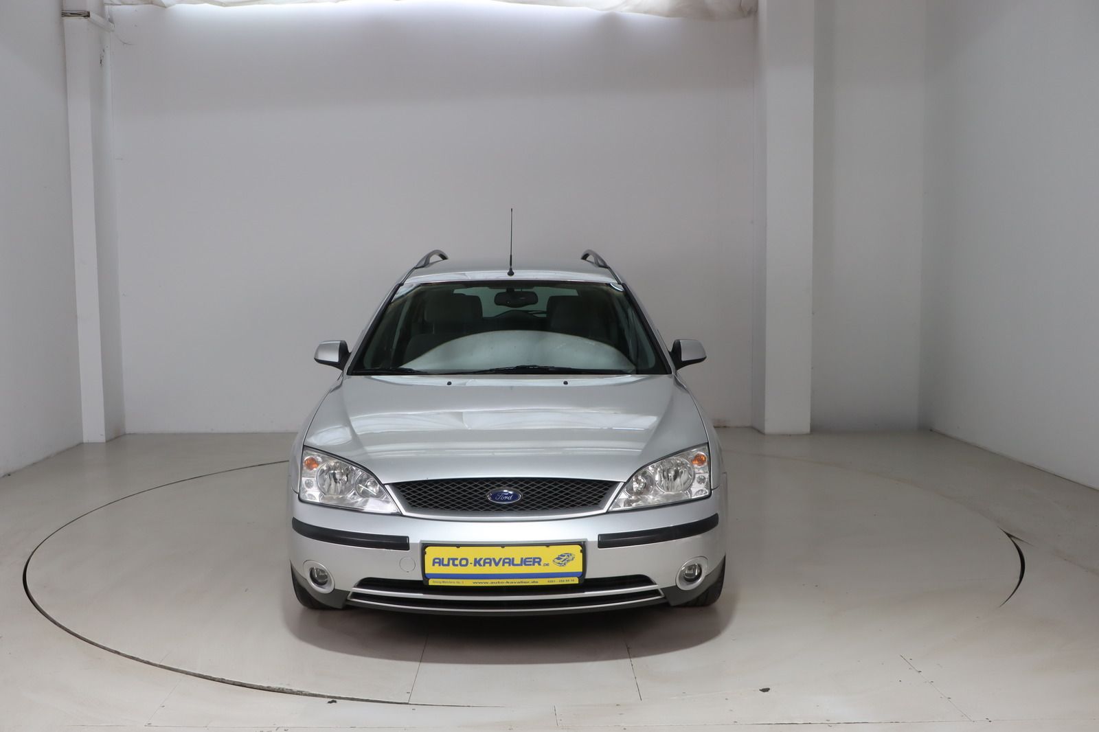 Fahrzeugabbildung Ford Mondeo Turnier 2.0  * Klimaautom. HU/AU 06.26 Gh